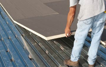 benefits of insulating Linksness flat roofing